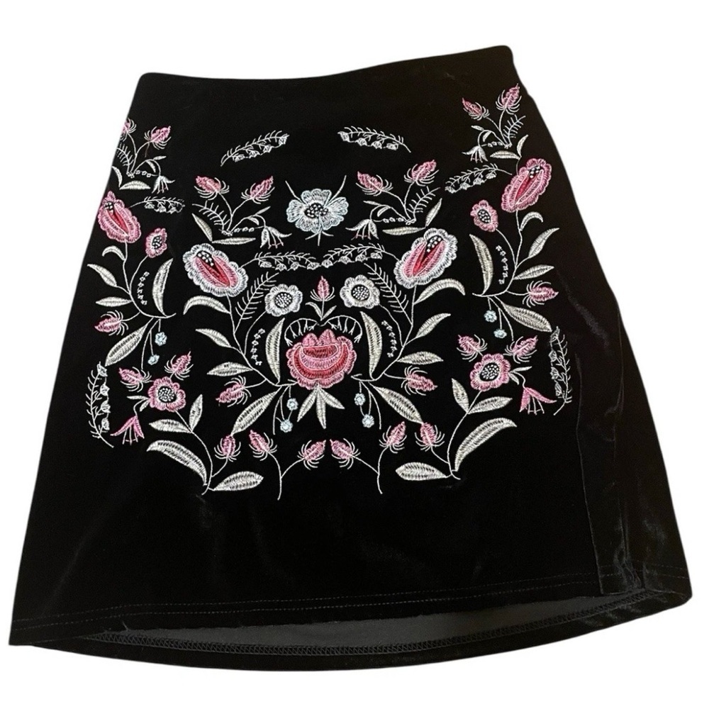 Simple Black Velvet Mini Skirt with Pink and White Floral‎ Embroidery
